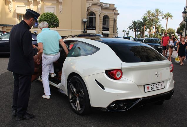 Ferrari FF