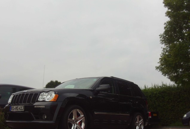 Jeep Grand Cherokee SRT-8 2005