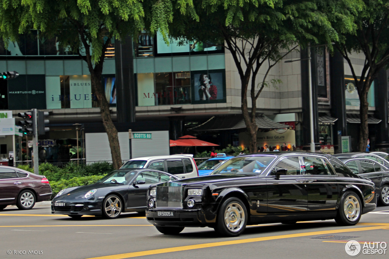 Rolls-Royce Phantom