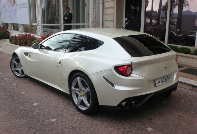 Ferrari FF