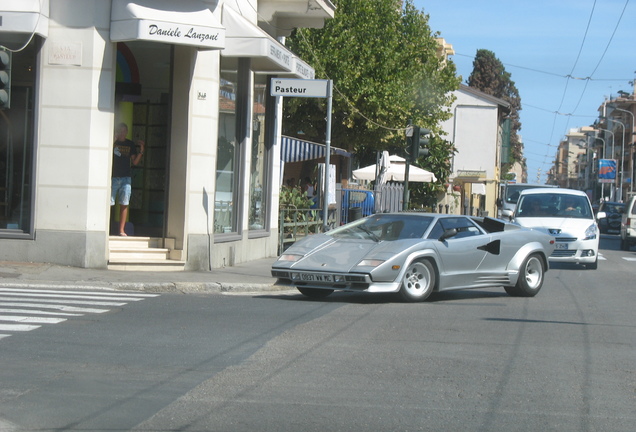 Lamborghini Countach 5000 Quattrovalvole