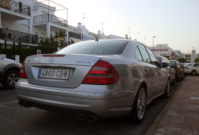 Mercedes-Benz E 55 AMG