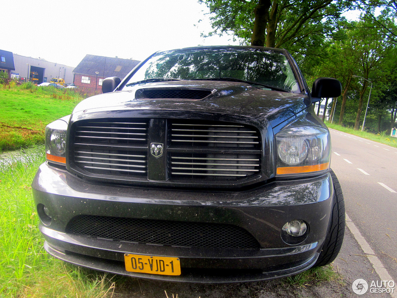 Dodge RAM SRT-10 Quad-Cab