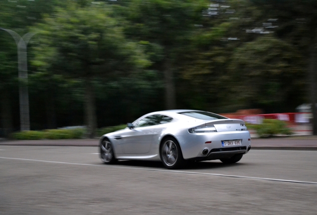 Aston Martin V8 Vantage N400