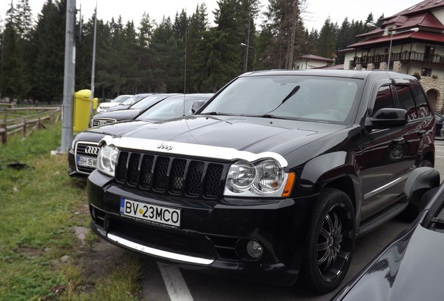 Jeep Grand Cherokee SRT-8 2005