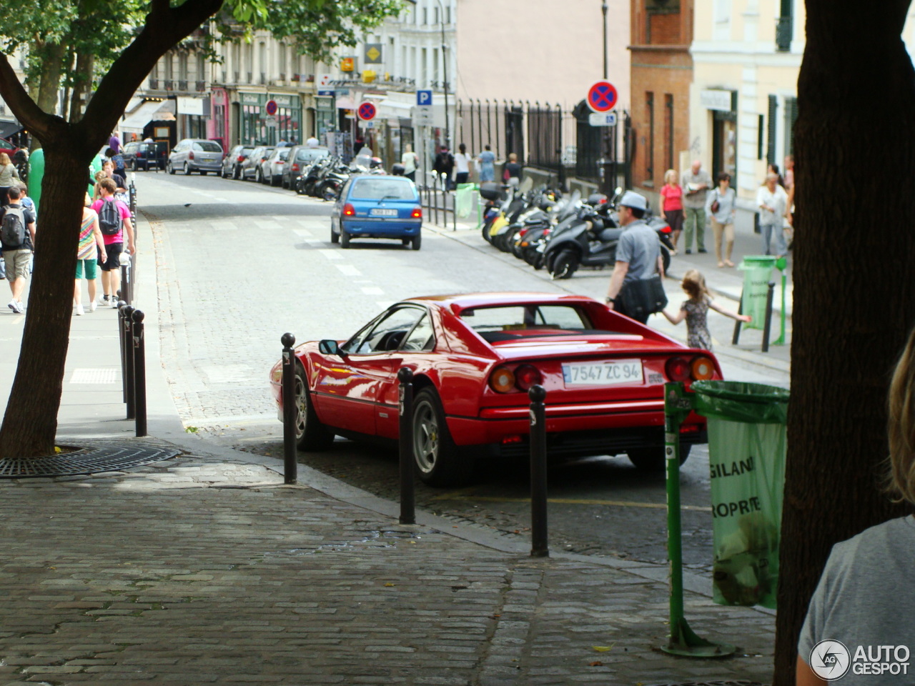 Ferrari 328 GTB
