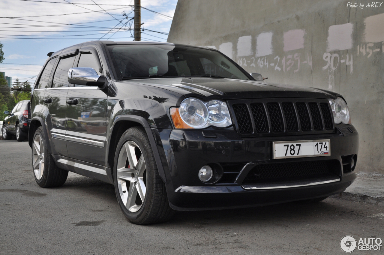 Jeep Grand Cherokee SRT-8 2005