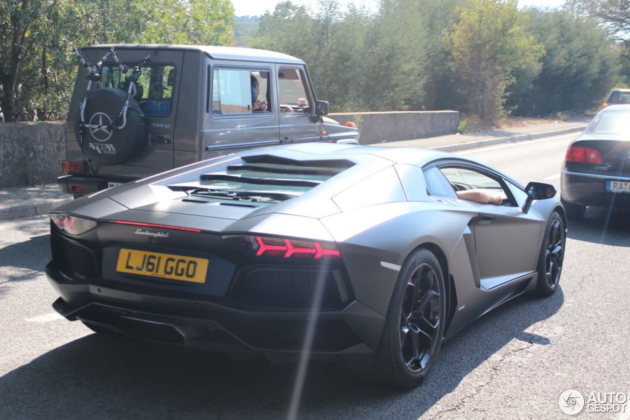 Lamborghini Aventador LP700-4