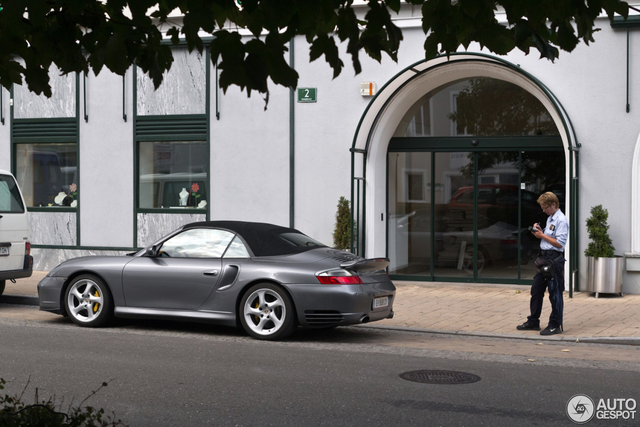 Porsche 996 Turbo Cabriolet