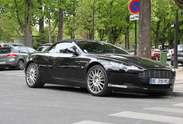 Aston Martin DB9 Volante