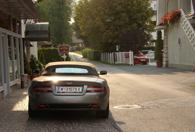 Aston Martin DB9 Volante