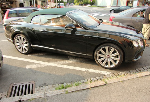 Bentley Continental GTC V8