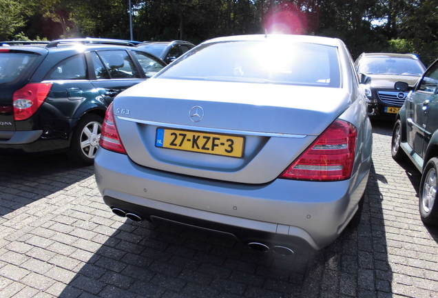 Mercedes-Benz S 63 AMG W221 2010