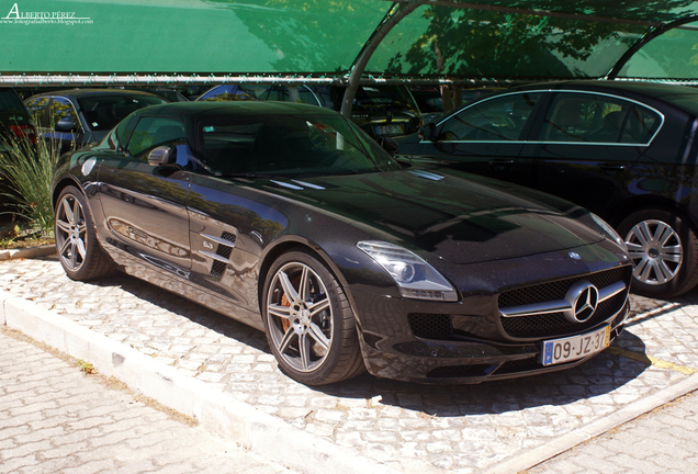 Mercedes-Benz SLS AMG