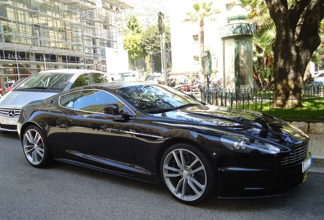 Aston Martin DBS