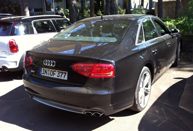 Audi S8 D4