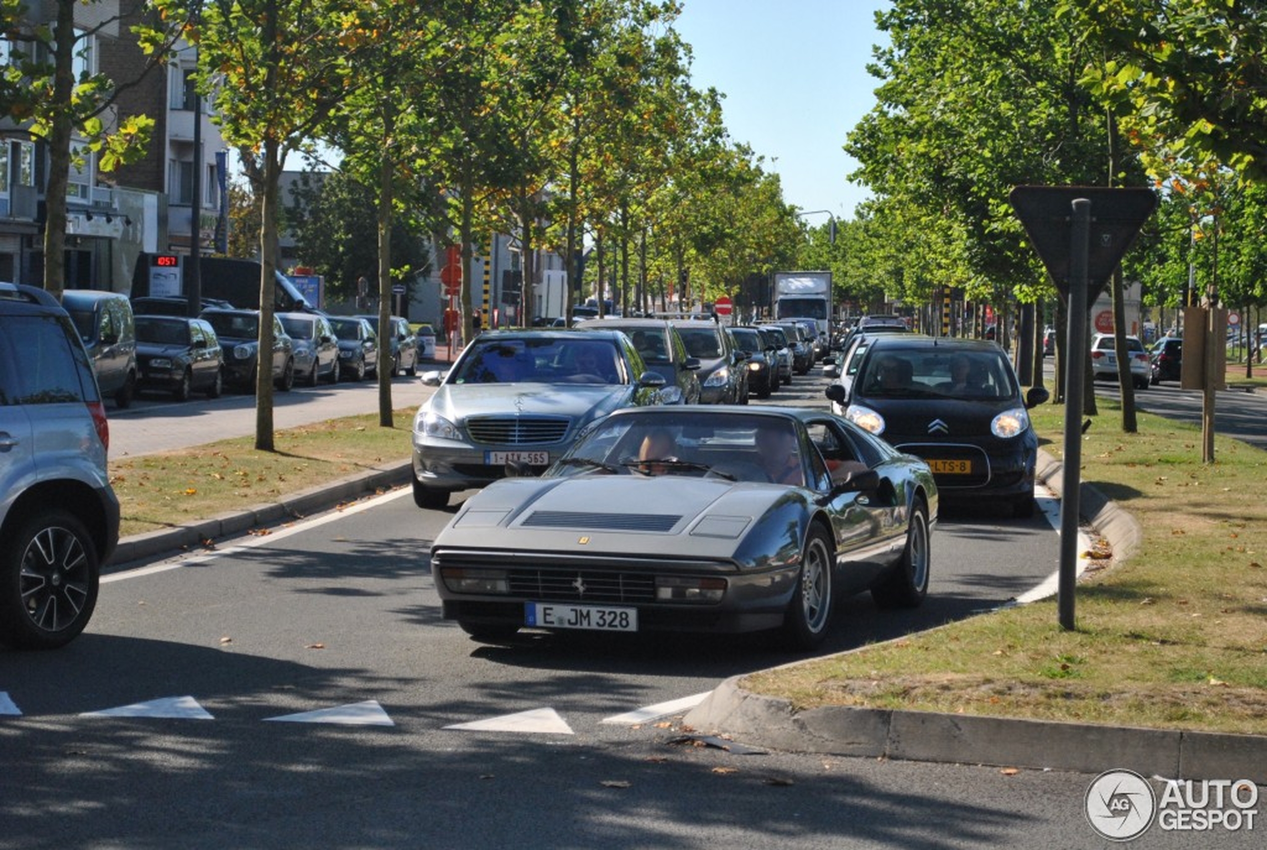 Ferrari 328 GTS