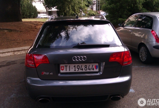 Audi RS4 Avant B7