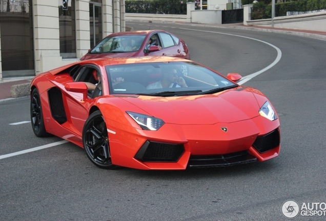 Lamborghini Aventador LP700-4