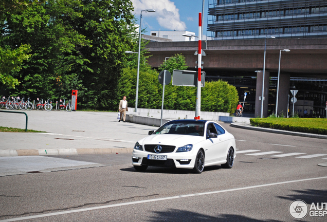 Mercedes-Benz C 63 AMG Coupé