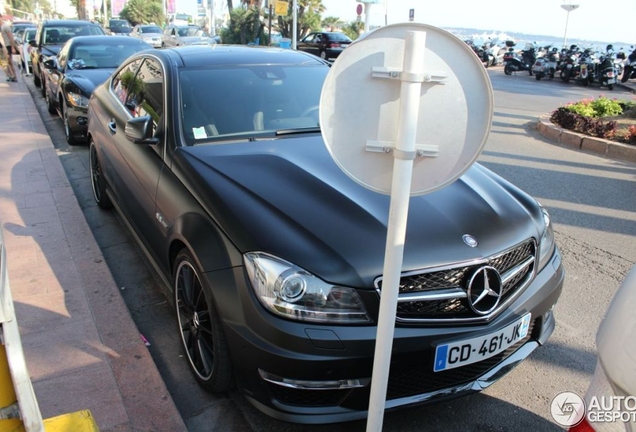 Mercedes-Benz C 63 AMG Coupé