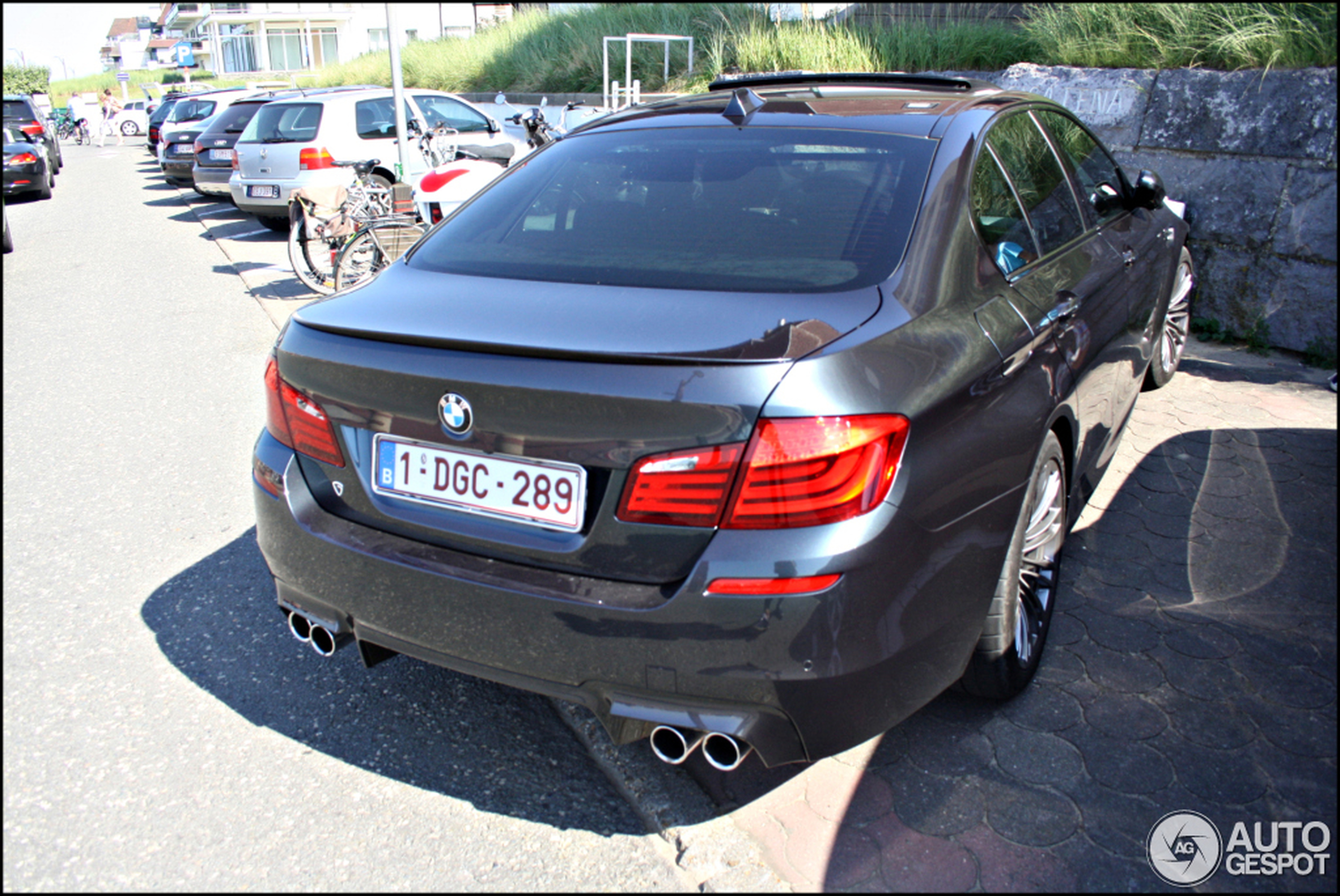 BMW M5 F10 2011