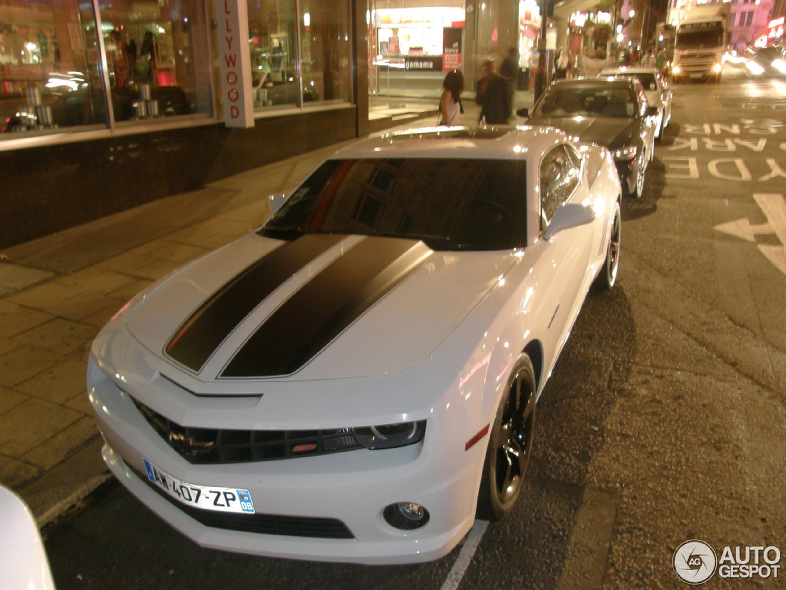 Chevrolet Camaro SS