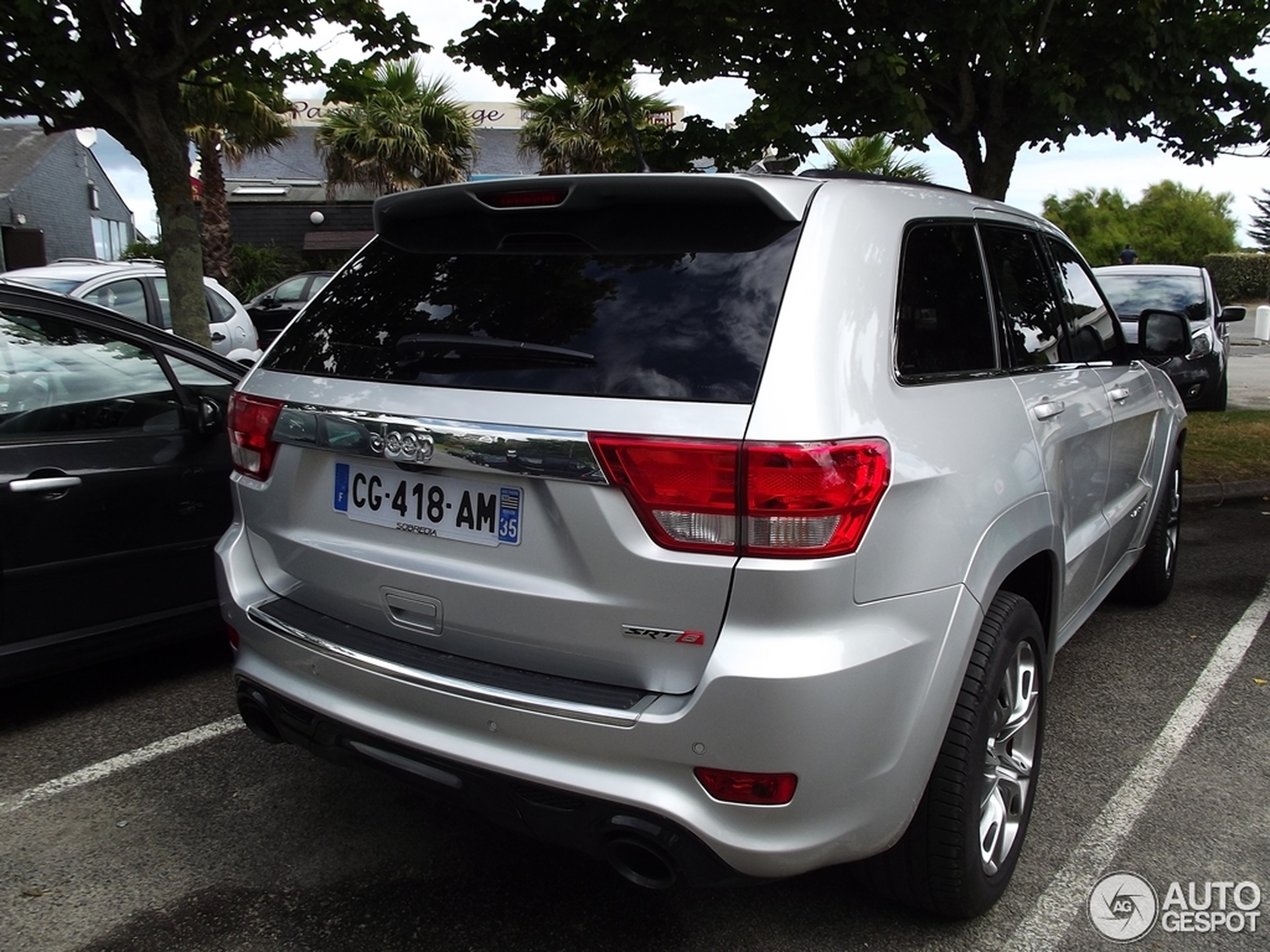 Jeep Grand Cherokee SRT-8 2012