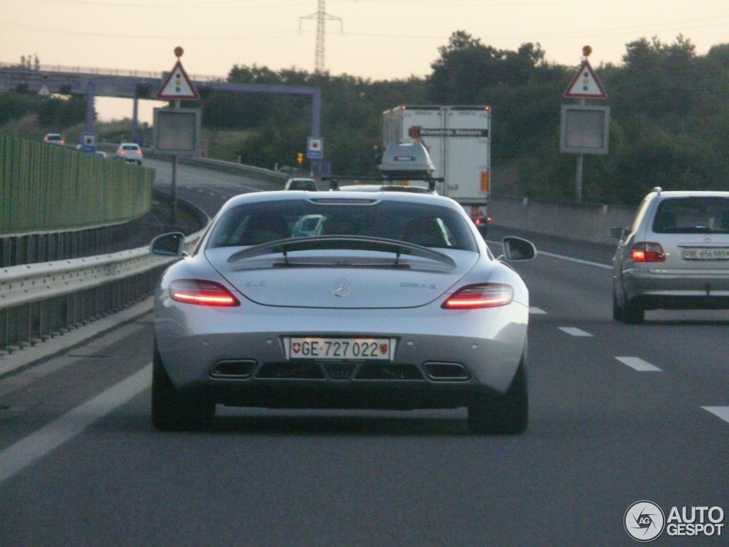 Mercedes-Benz SLS AMG