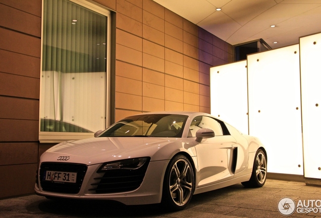 Audi R8