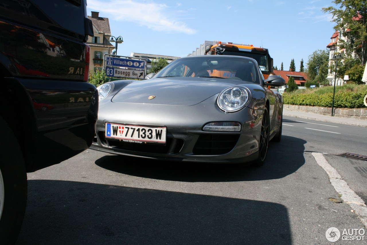 Porsche 997 Carrera GTS