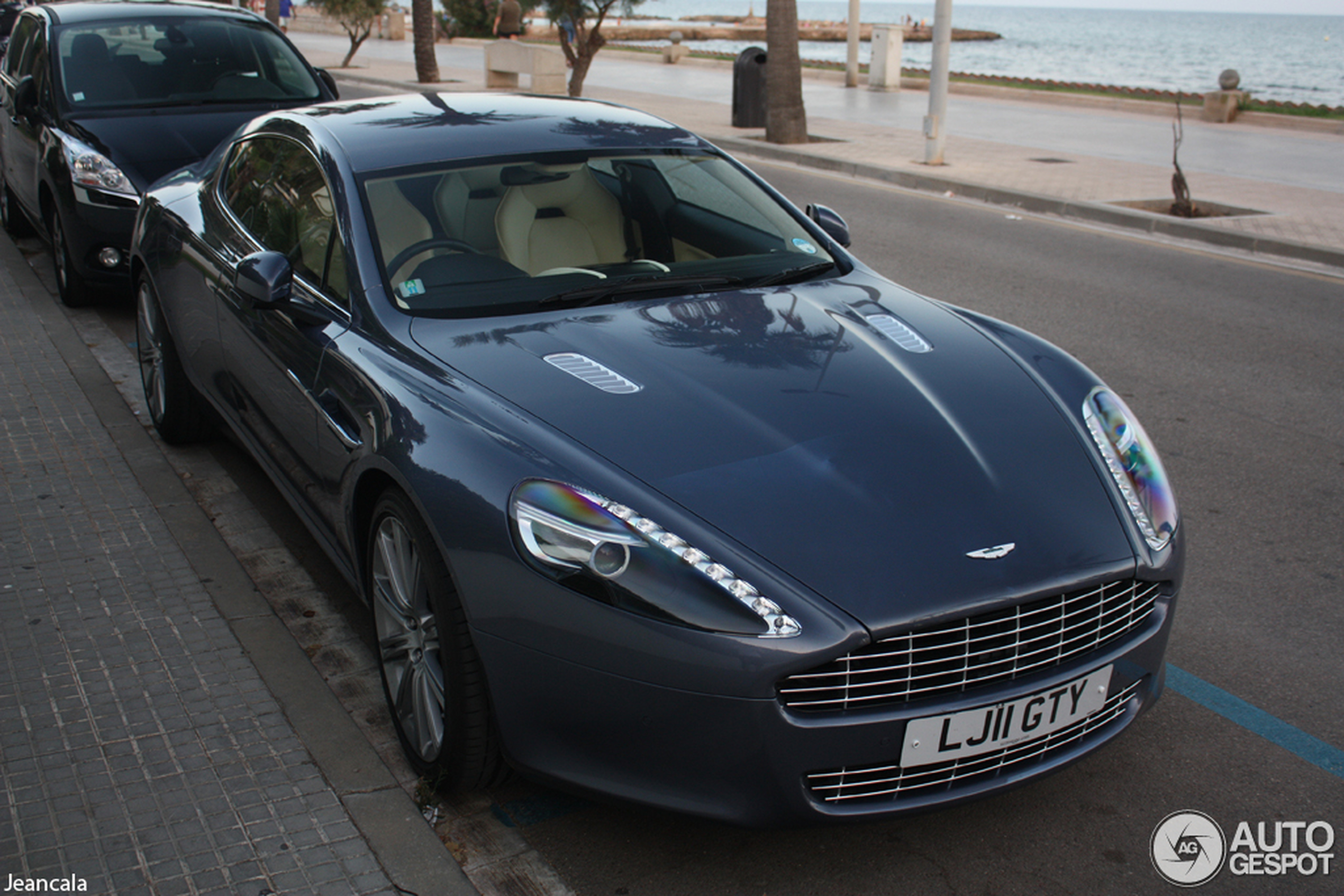 Aston Martin Rapide