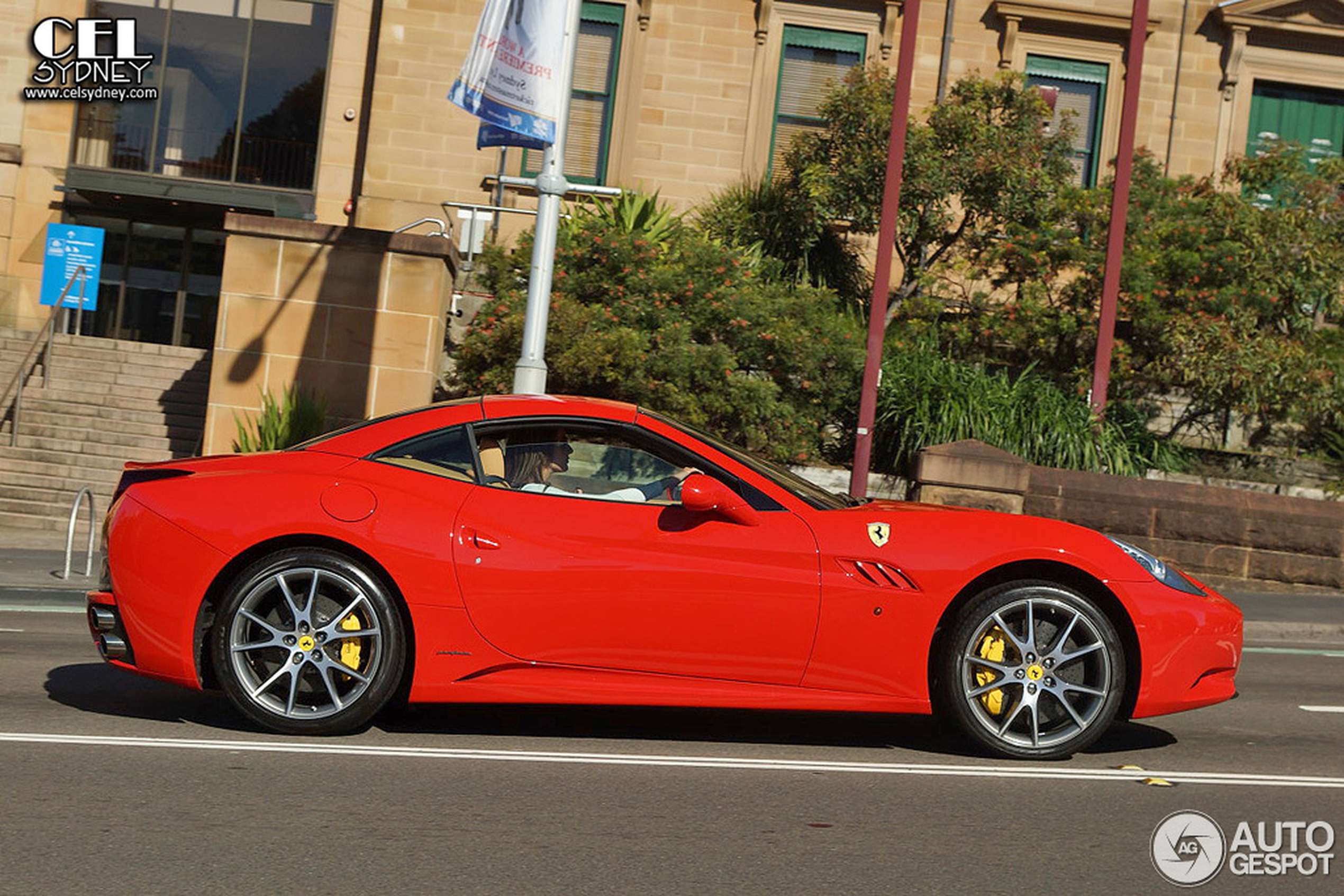 Ferrari California