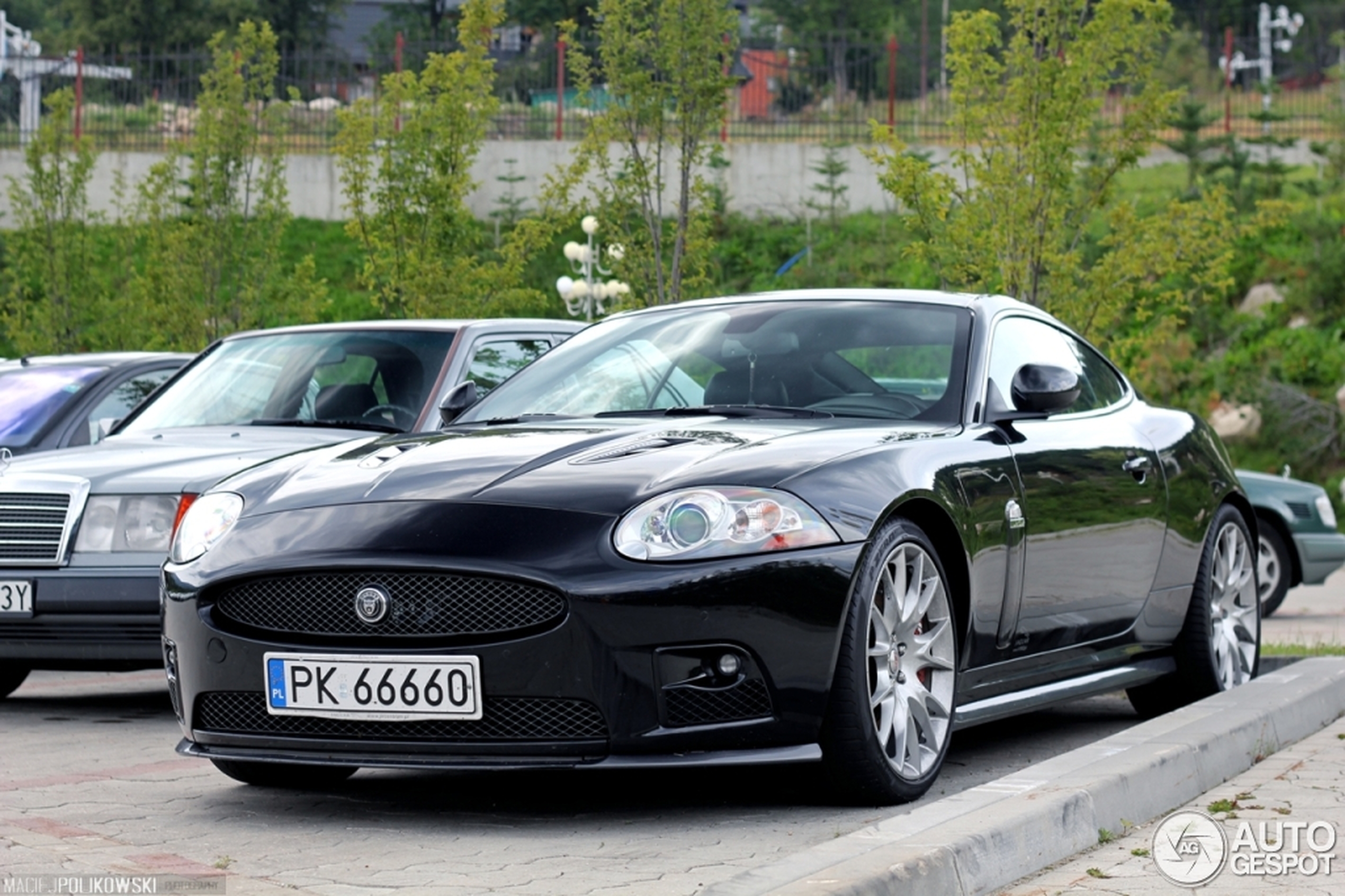 Jaguar XKR-S