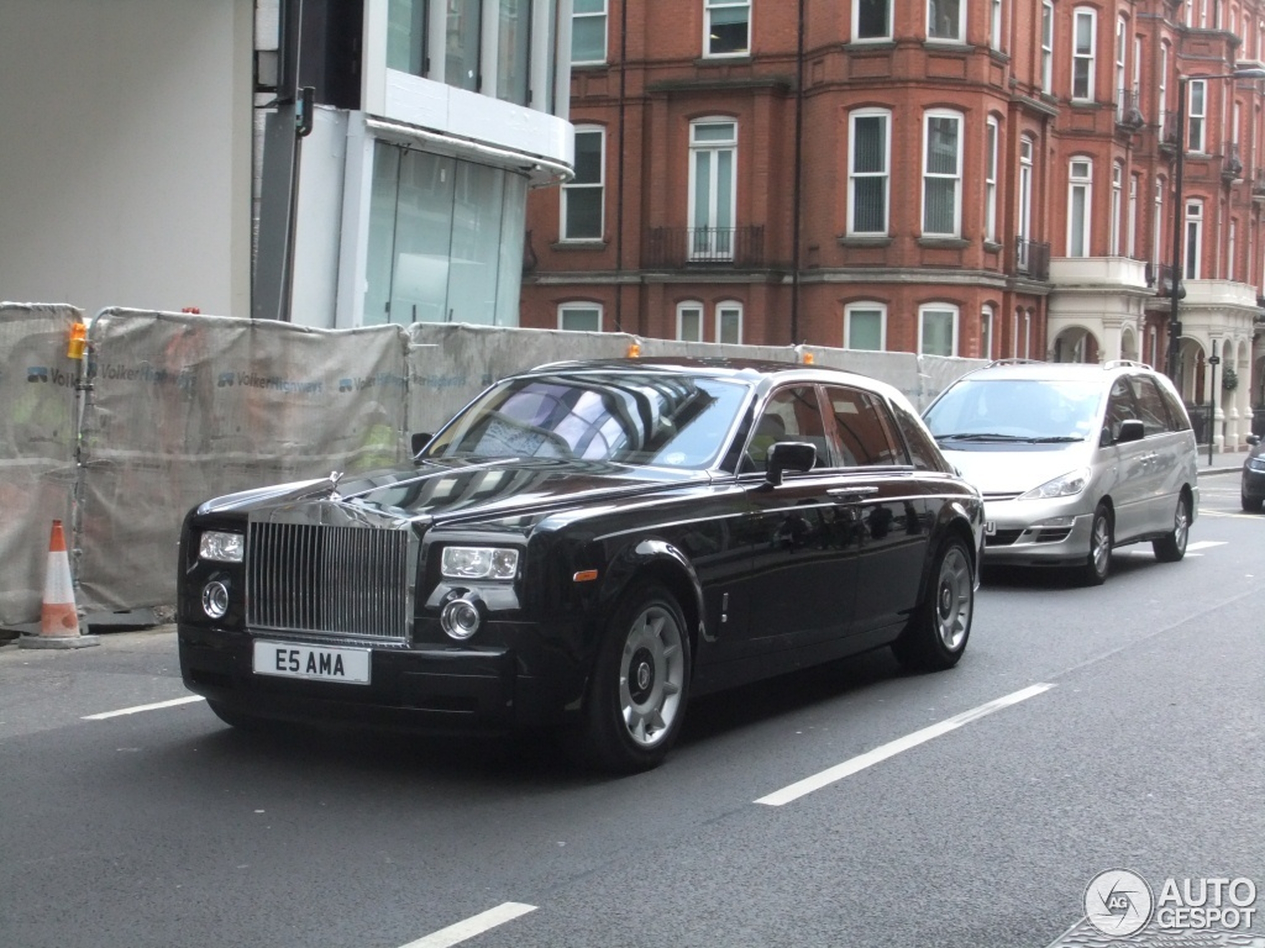 Rolls-Royce Phantom