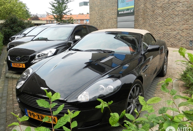 Aston Martin DB9 Volante