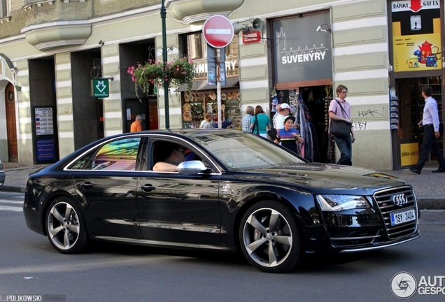 Audi S8 D4