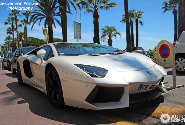 Lamborghini Aventador LP700-4