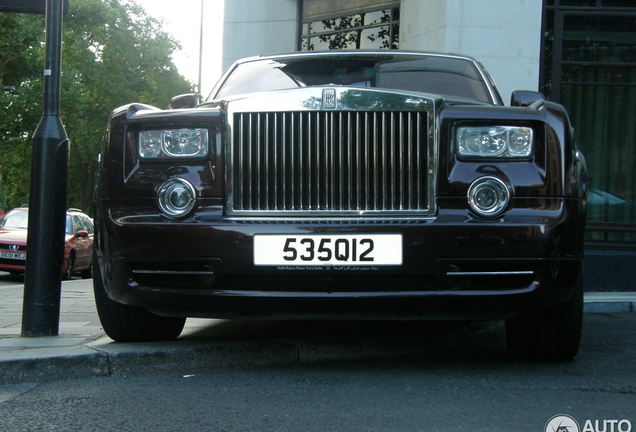 Rolls-Royce Phantom EWB