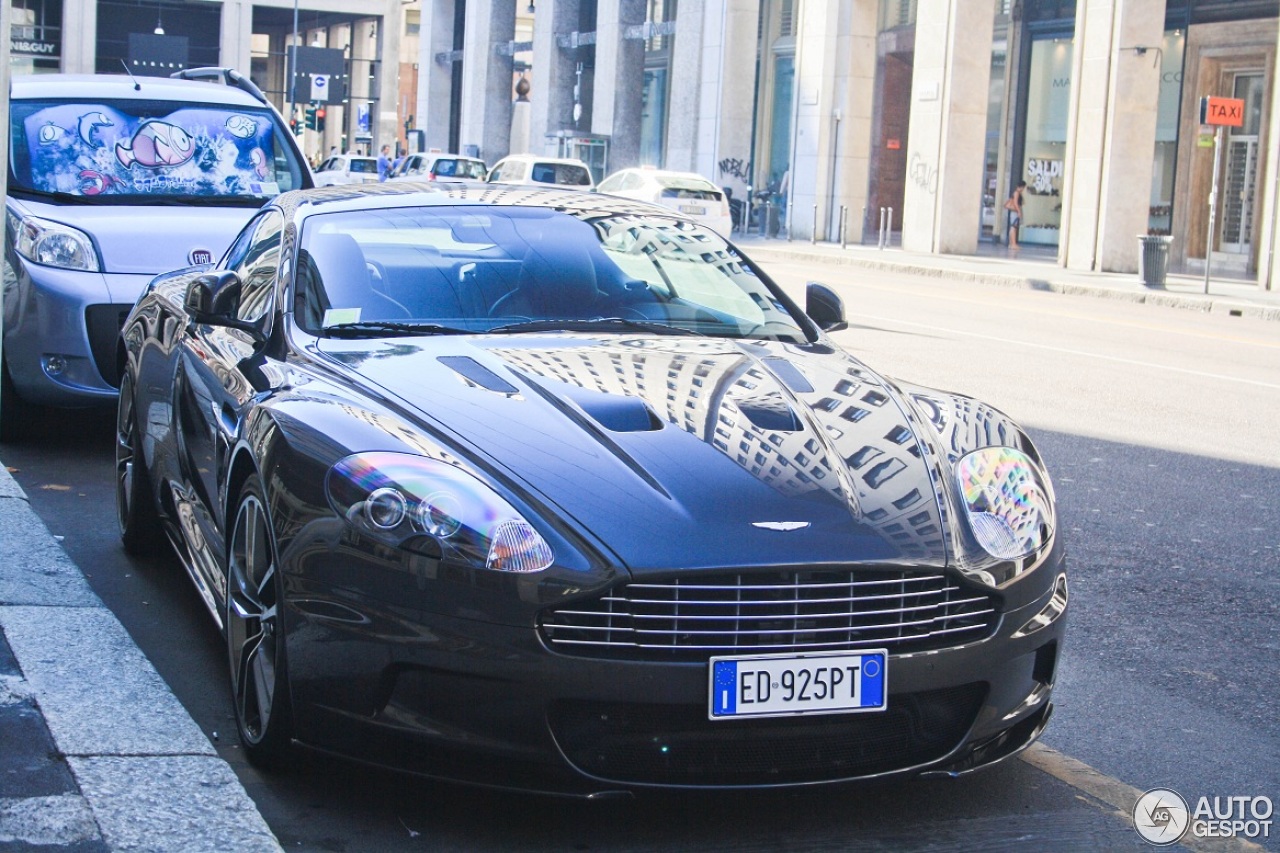 Aston Martin DBS