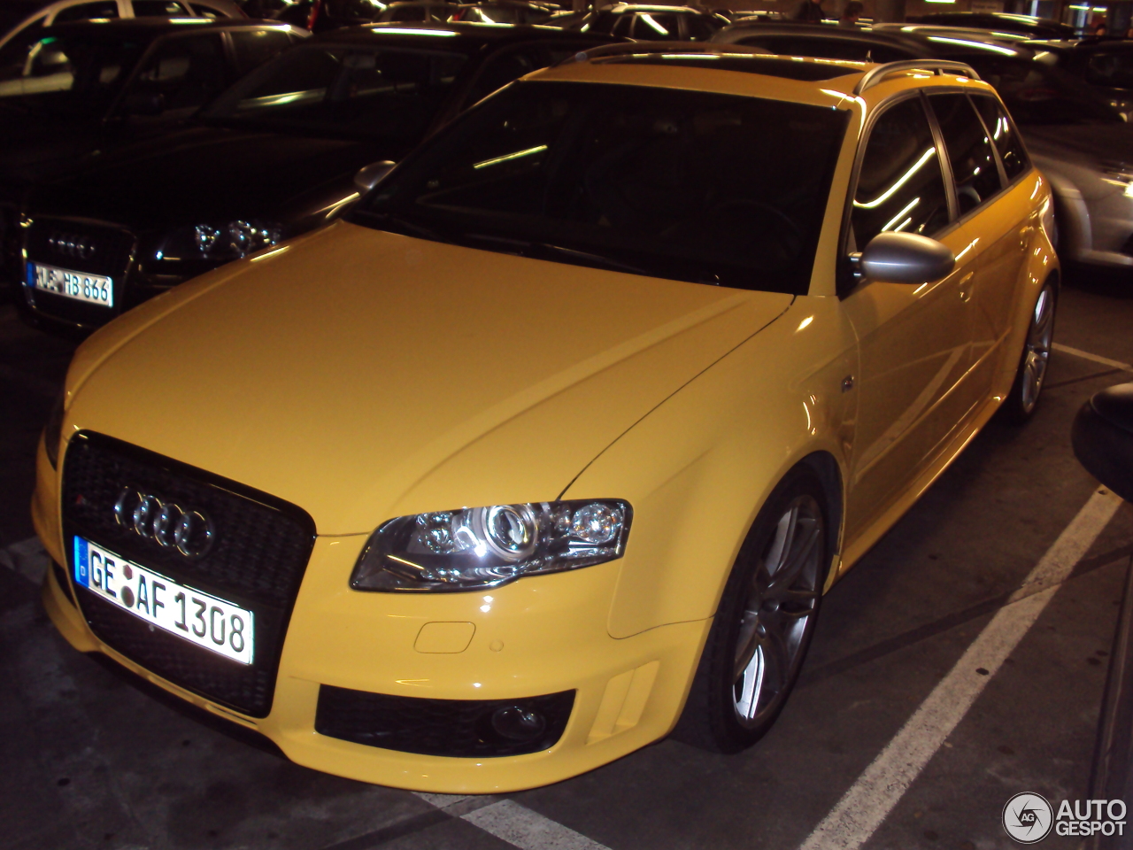 Audi RS4 Avant B7