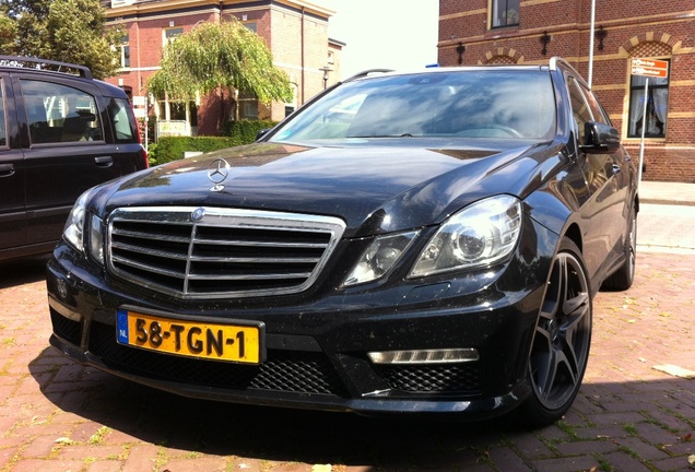 Mercedes-Benz E 63 AMG S212