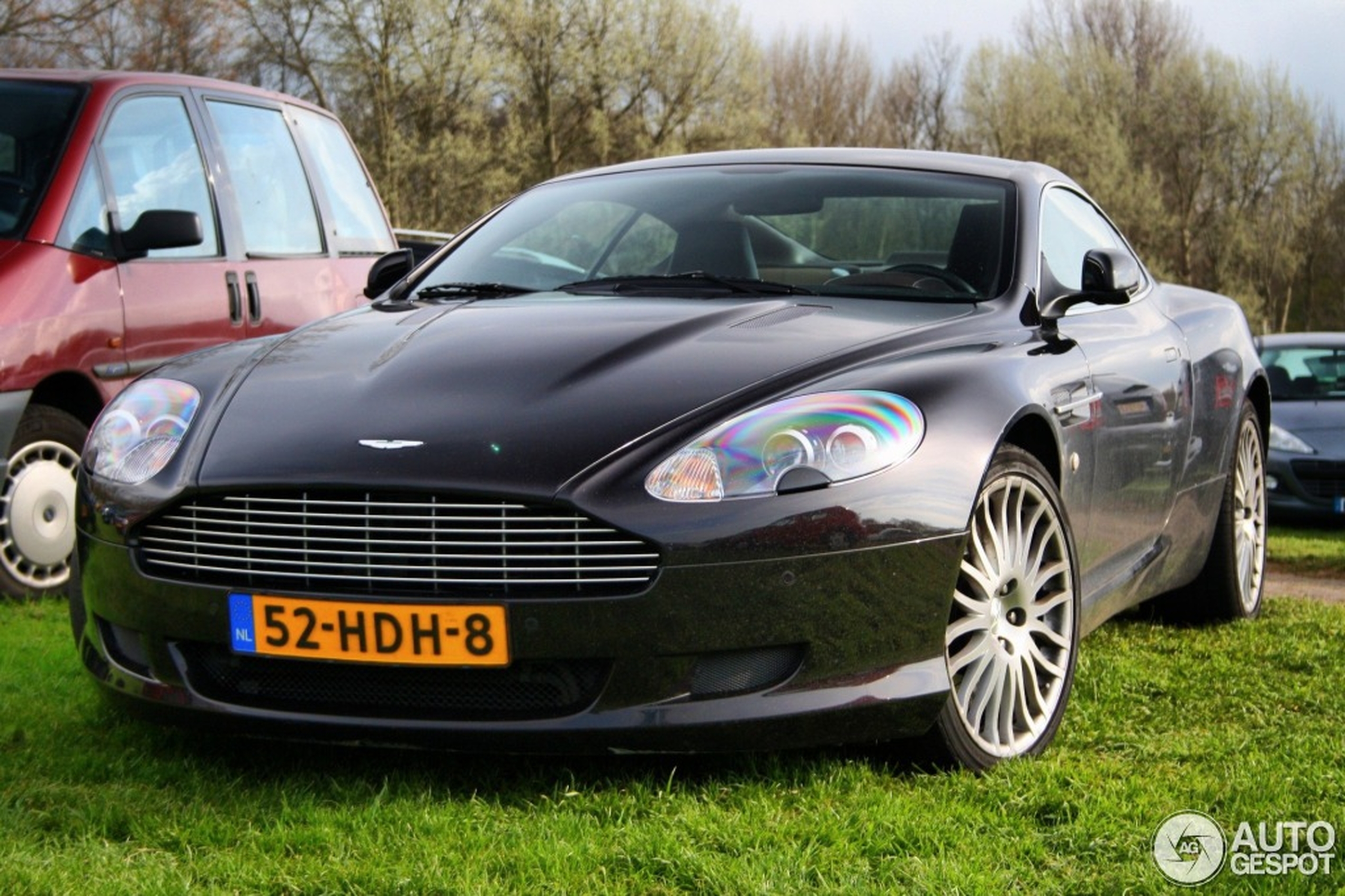 Aston Martin DB9