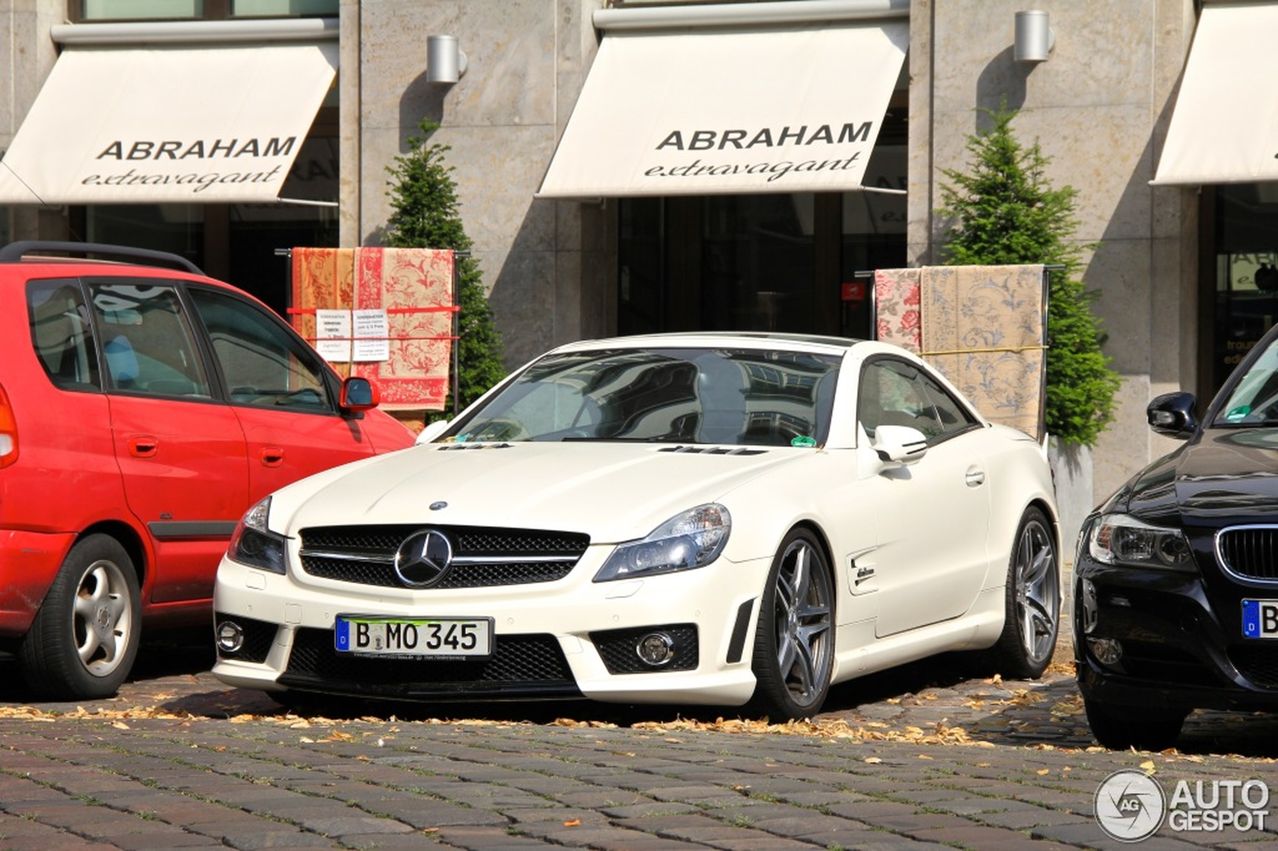 Mercedes-Benz SL 63 AMG Edition IWC