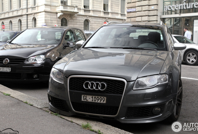 Audi RS4 Avant B7