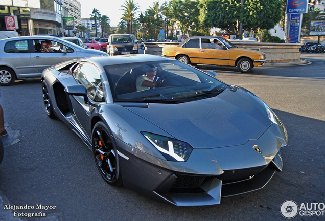 Lamborghini Aventador LP700-4