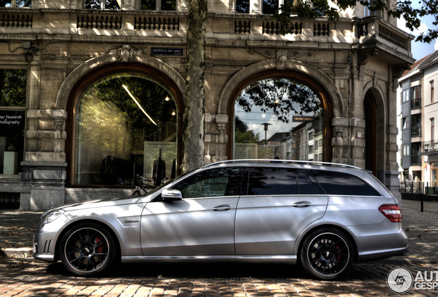 Mercedes-Benz E 63 AMG S212