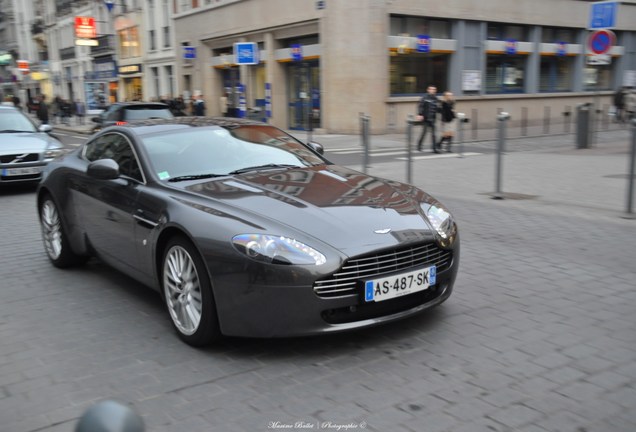 Aston Martin V8 Vantage