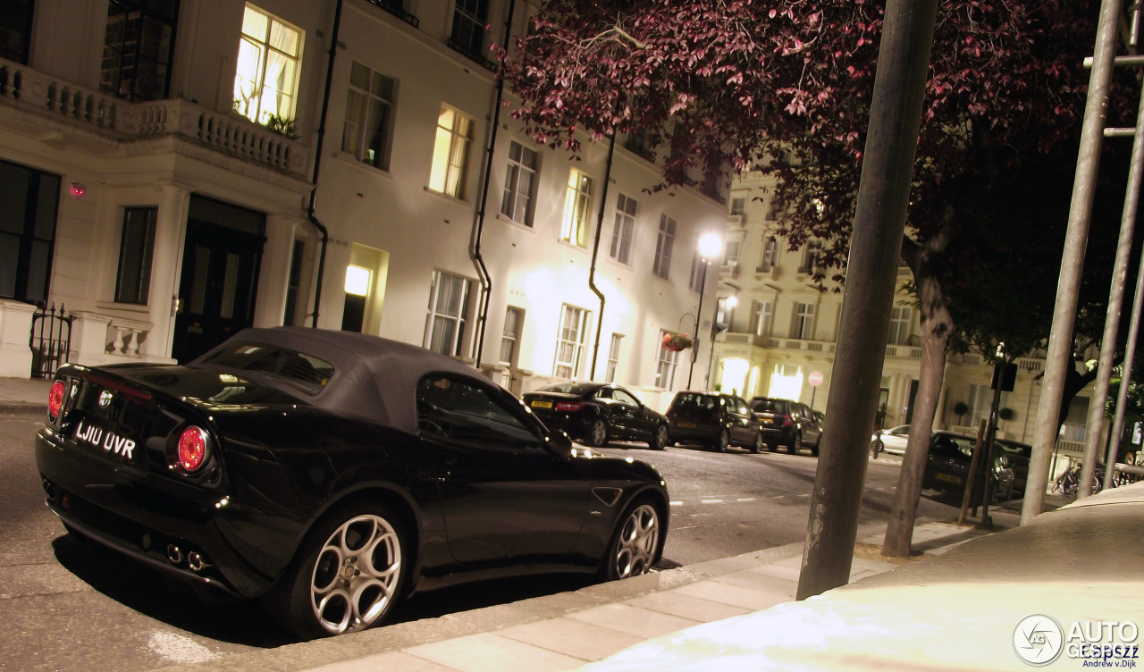 Alfa Romeo 8C Spider