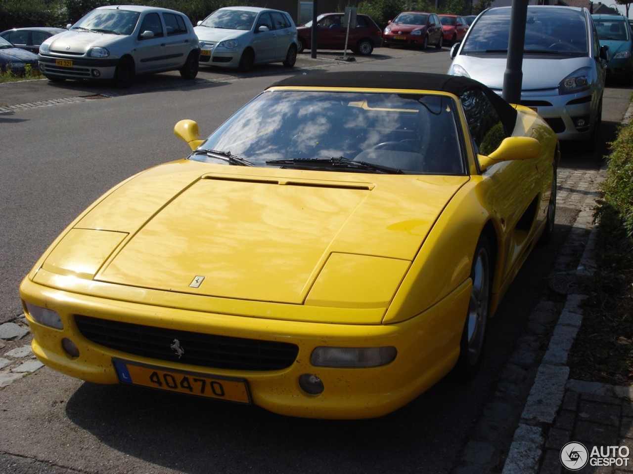 Ferrari F355 Spider